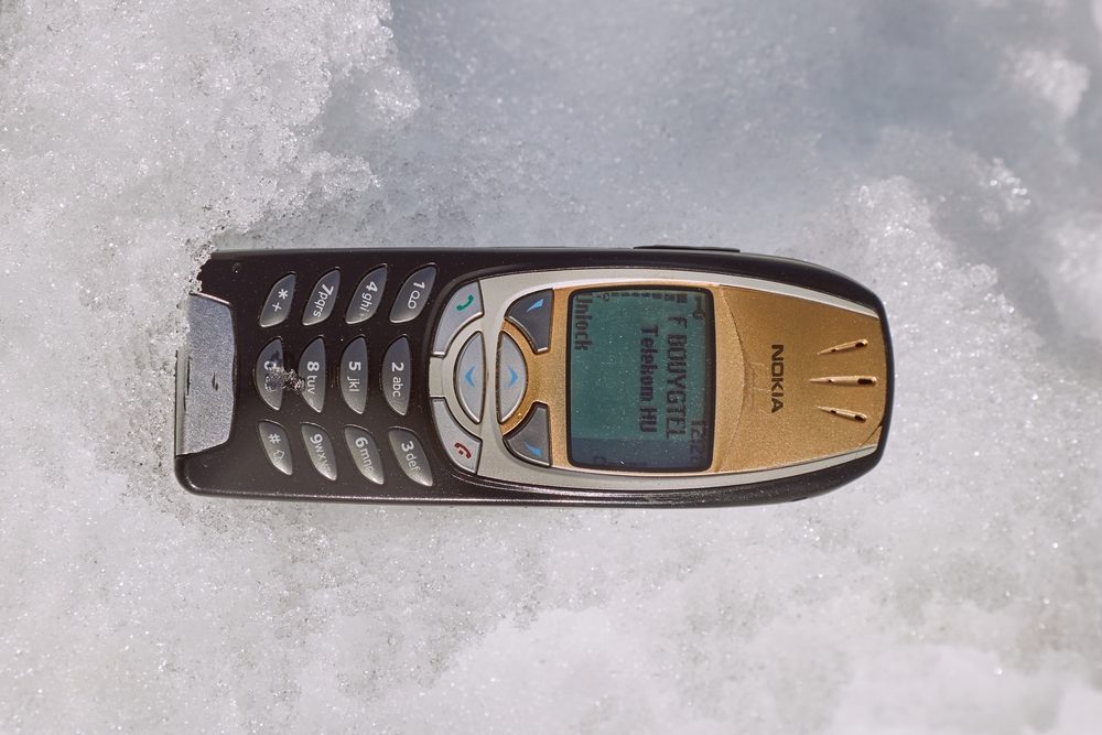 چگونه رمز قفل گوشی را فعال یا تغییر دهیم